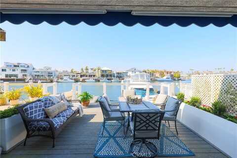 3965 Aladdin Drive, Huntington Beach, CA 92649