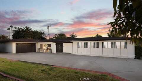 1024 SE Skyline Dr., North Tustin, CA 92705