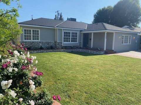 17038 Hartland Street, Lake Balboa, CA 91406