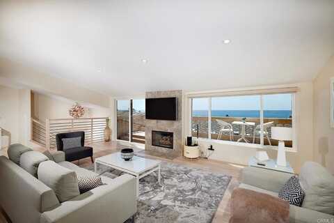 561 S Sierra Avenue, Solana Beach, CA 92075