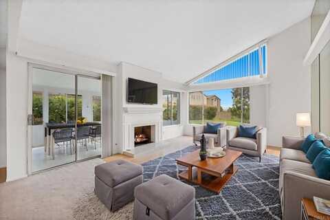 1109 Calle Del Baston, San Marcos, CA 92078
