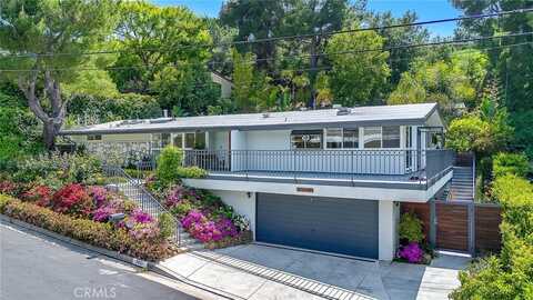 3521 Stonewood Drive, Sherman Oaks, CA 91403