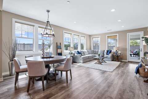 7 Alienta Lane, Rancho Mission Viejo, CA 92694