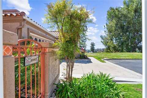 23403 El Greco, Mission Viejo, CA 92692