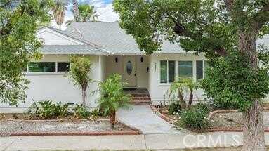 7331 Lemona Avenue, Van Nuys, CA 91405