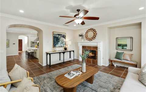 36 Secret Garden, Irvine, CA 92620