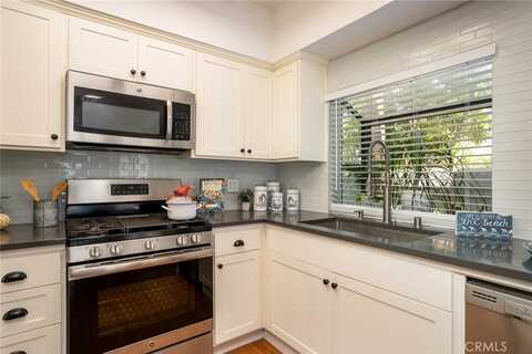 4752 Tiara Drive, Huntington Beach, CA 92649