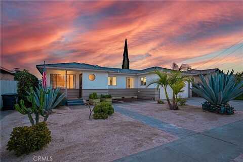 713 Fern Street, Escondido, CA 92027