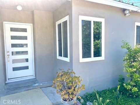 7521 Amigo Avenue, Reseda, CA 91335