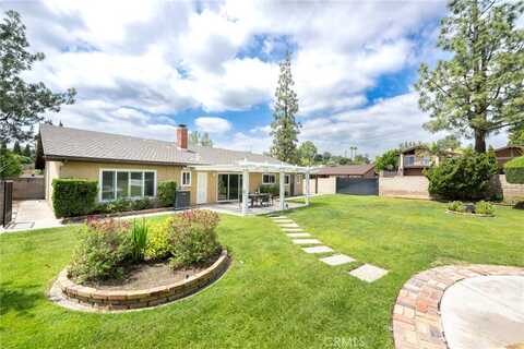 17812 Pineridge Drive, Yorba Linda, CA 92886