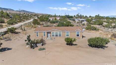 10330 Mountain Road, Pinon Hills, CA 92372