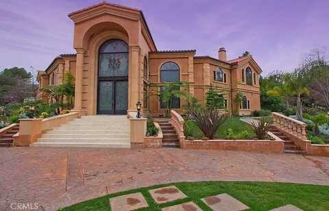 4141 Hayvenhurst Avenue, Encino, CA 91436