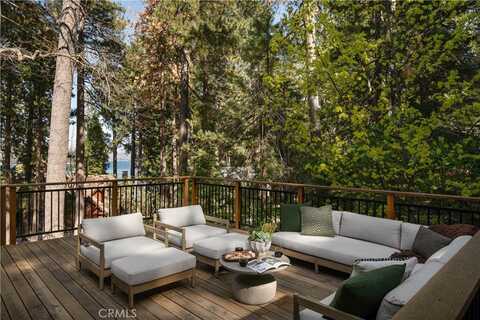 468 Sky View Ridge Drive, Lake Arrowhead, CA 92352