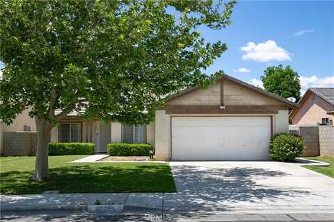 45451 Pickford Avenue, Lancaster, CA 93534