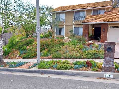 3921 Declaration Avenue, Calabasas, CA 91302