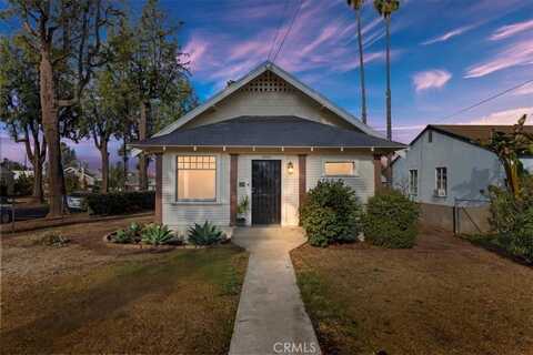 4643 Victoria Avenue, Riverside, CA 92507