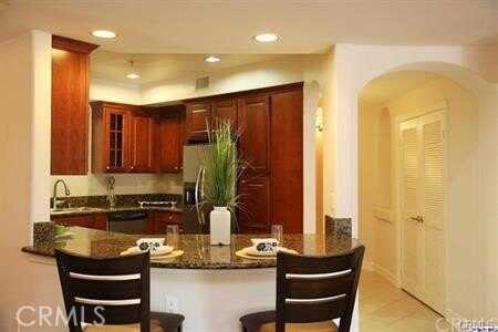14242 Burbank Boulevard, Sherman Oaks, CA 91401
