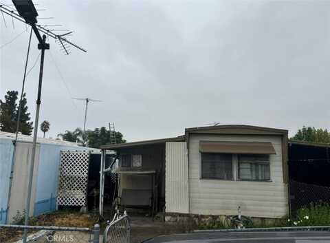 160 Eucalyptus S, Rialto, CA 92376