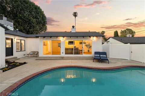 6438 Lindley Avenue, Reseda, CA 91335