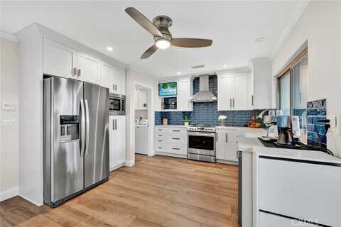 6702 Sun Drive, Huntington Beach, CA 92647