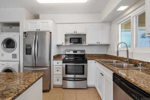 4426 Temecula St, San Diego, CA 92107