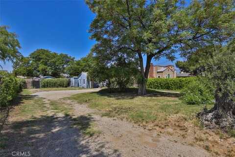9852 Palmetto Avenue, Fontana, CA 92335
