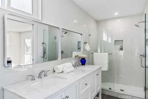 19361 Brookhurst Street, Huntington Beach, CA 92646