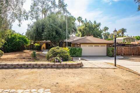 7907 Ruth Way, Riverside, CA 92506