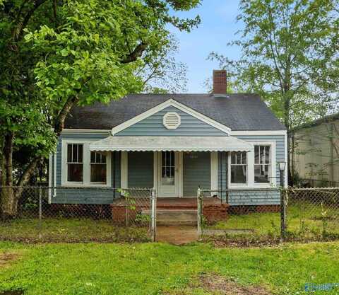 3303 7th Avenue SW, Huntsville, AL 35805