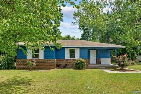 620 Canterbury Avenue SW, Decatur, AL 35601
