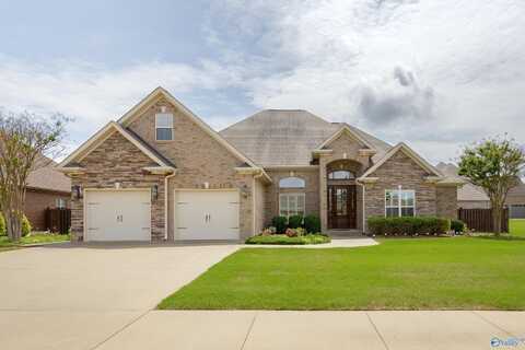 1206 Woodridge Court, Florence, AL 35630