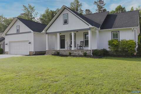2655 Reeves Street, Hokes Bluff, AL 35903