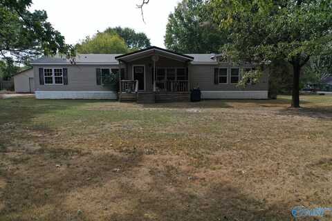 1506 Brashiers Chapel Road, Arab, AL 35016