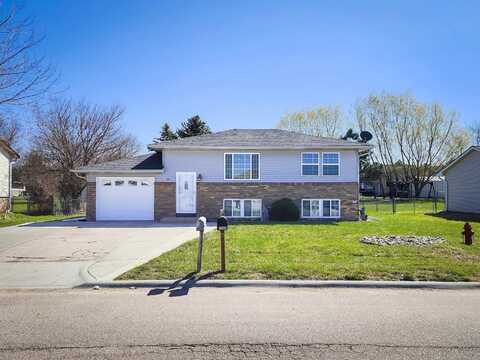 2006 N Eastwood, Norfolk, NE 68701