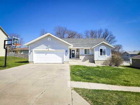 2006 Sheridan Dr., Norfolk, NE 68701