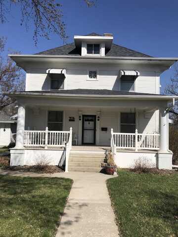 407 S Oak St, Tilden, NE 68781