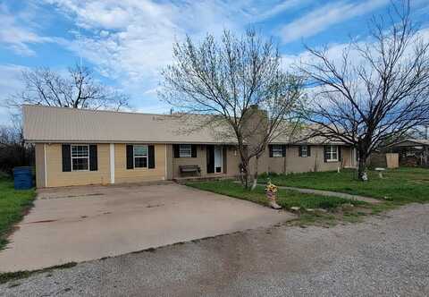 101 Yucca Lane, Sweetwater, TX 79556