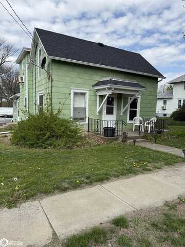 911 Omaha Avenue, Essex, IA 51638