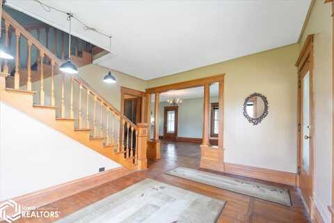 613 Washington Street, Eldora, IA 50627