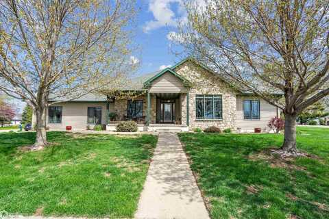 1102 Benjamin Drive, Marshalltown, IA 50158