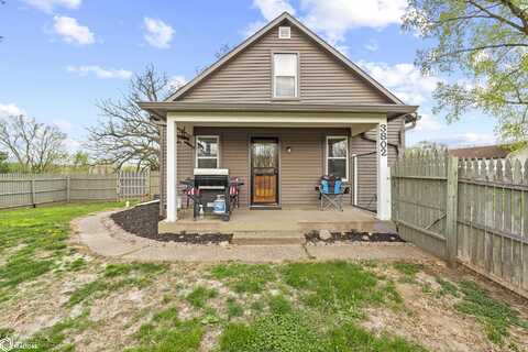 3802 Tipton Road, Muscatine, IA 52761