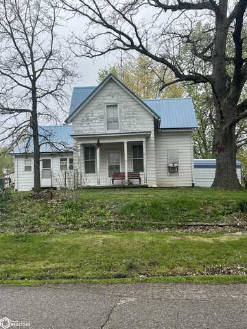 311 N Waugh, Hedrick, IA 52563