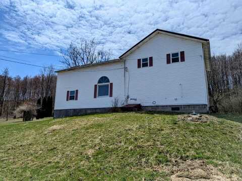 228 Parsonage Rd, Columbia Cross Roads, PA 16914
