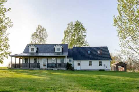 1075 cuzzart mountain dale Road, Bruceton Mills, WV 26525