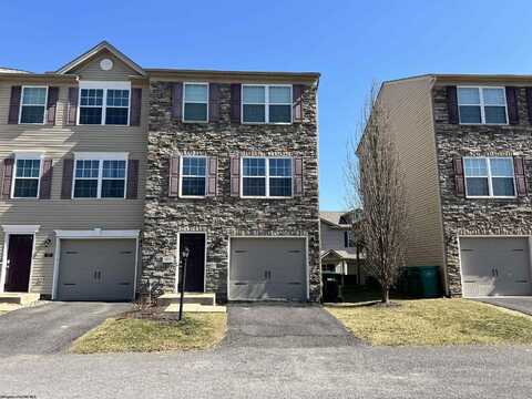 40 Barrington Court, Bridgeport, WV 26330