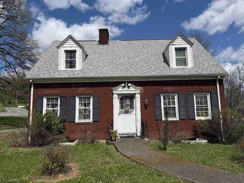114 N Pike Street, Grafton, WV 26354