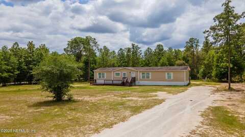105 TORRES Road, Hawthorne, FL 32640