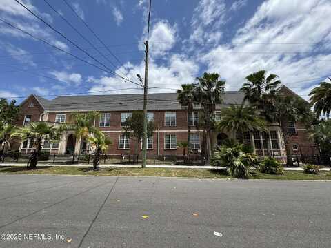 1951 MARKET Street, Jacksonville, FL 32206
