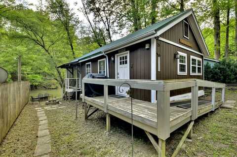 25 4th Street, Ellijay, GA 30540