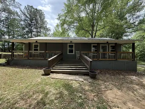 111 Grissom Lane, Saltillo, MS 38866